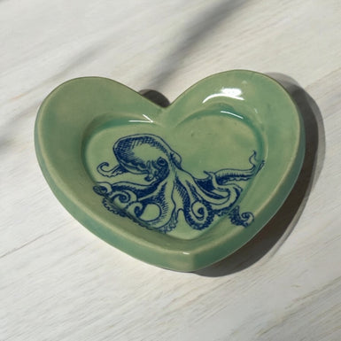 Octopus heart ring dish