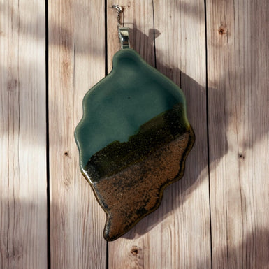 Green and Copper Swipe Wavy leaf pendant